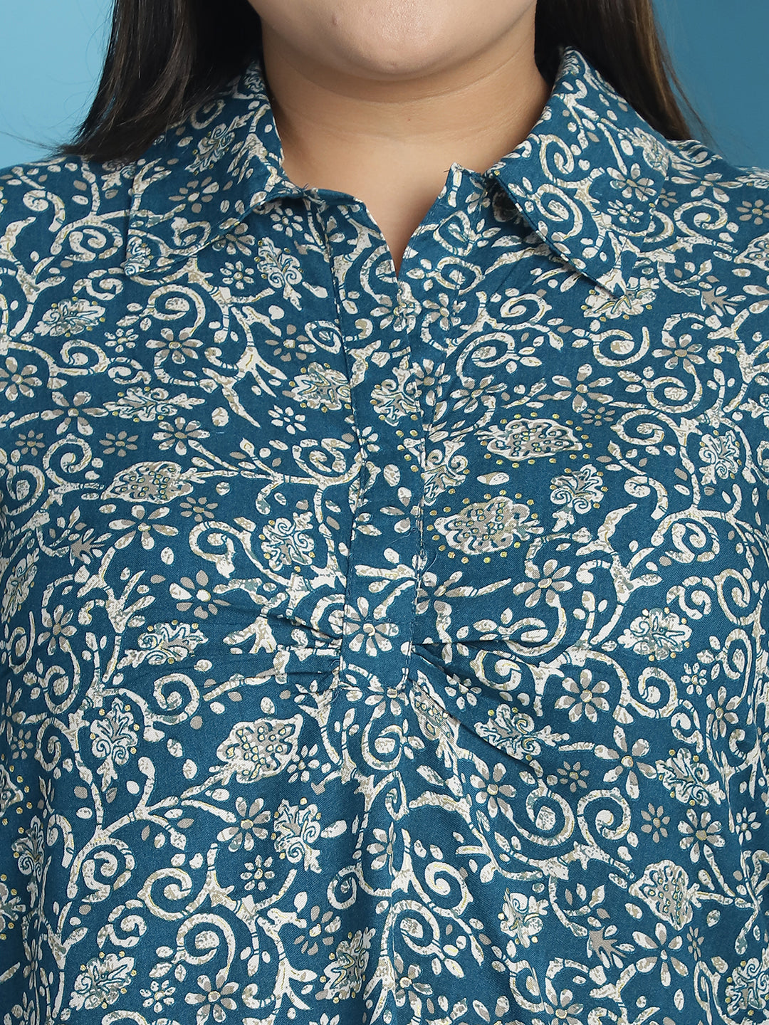 Plus Size Ruched Detail Top