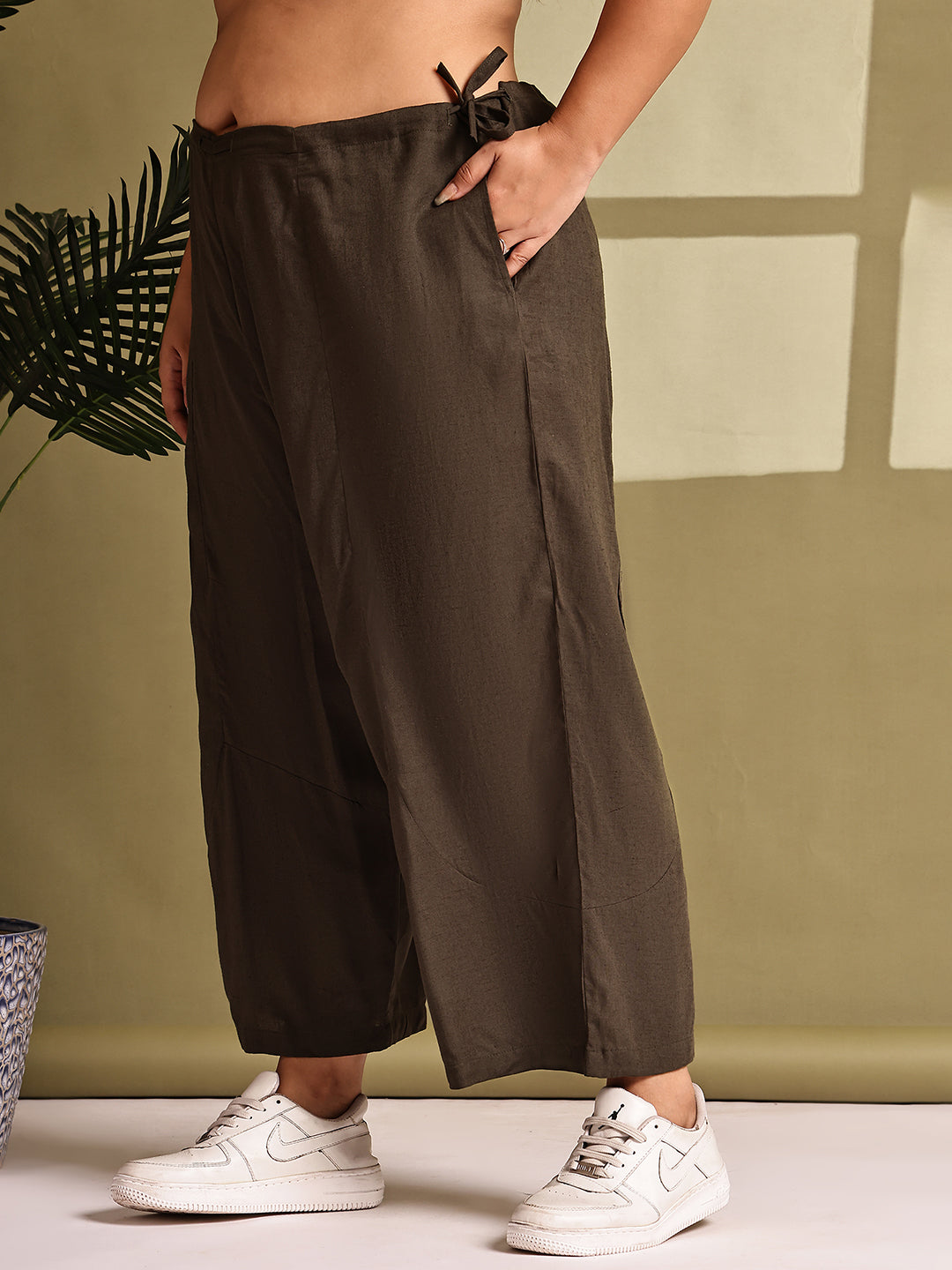 Relaxed Stretch Plus Size Women’s Bottom Wear Trouser