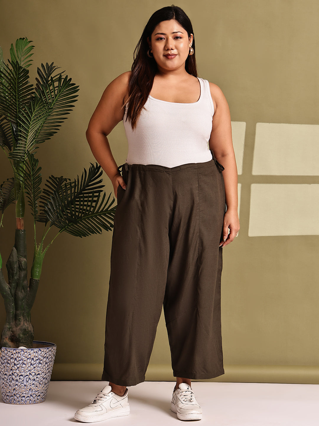 Relaxed Stretch Plus Size Women’s Bottom Wear Trouser