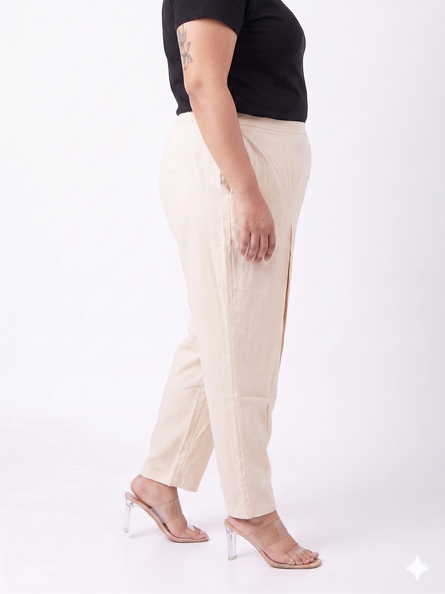 Straight-Fit Pleated Trousers