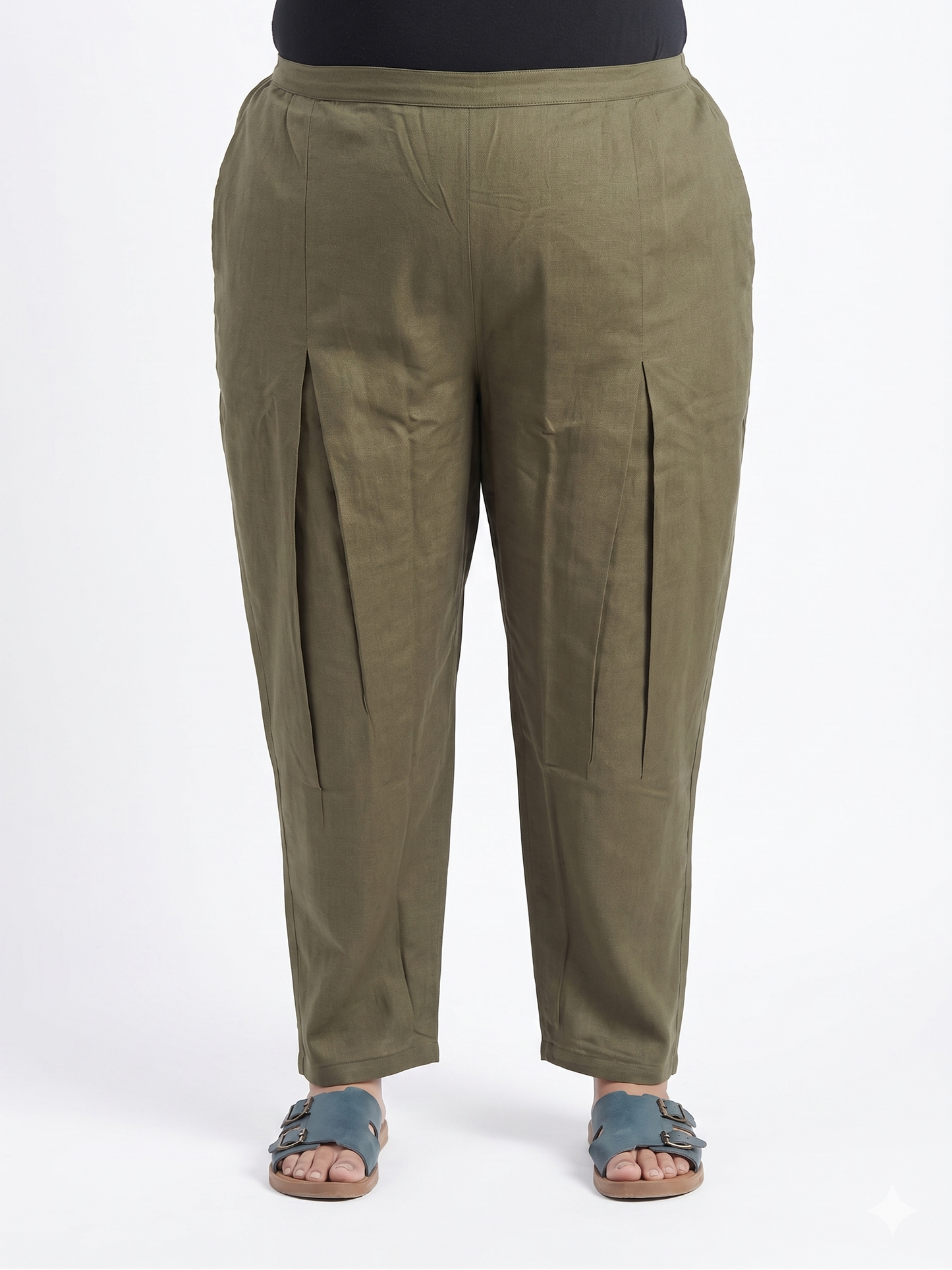 Straight-Fit Pleated Trousers