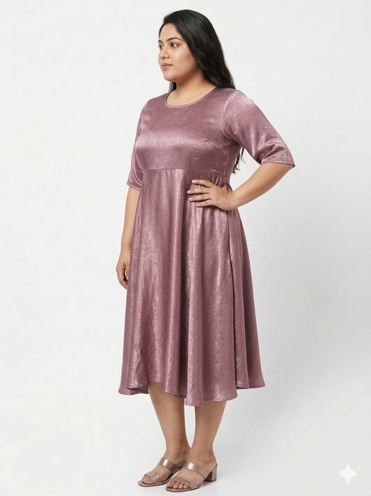 Plus Size Women’s Party Dress in Washed Satin