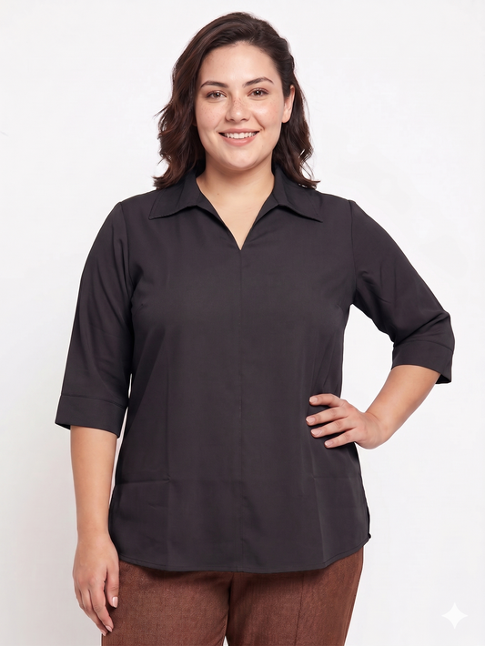Collared Women’s Top in Moss Crepe